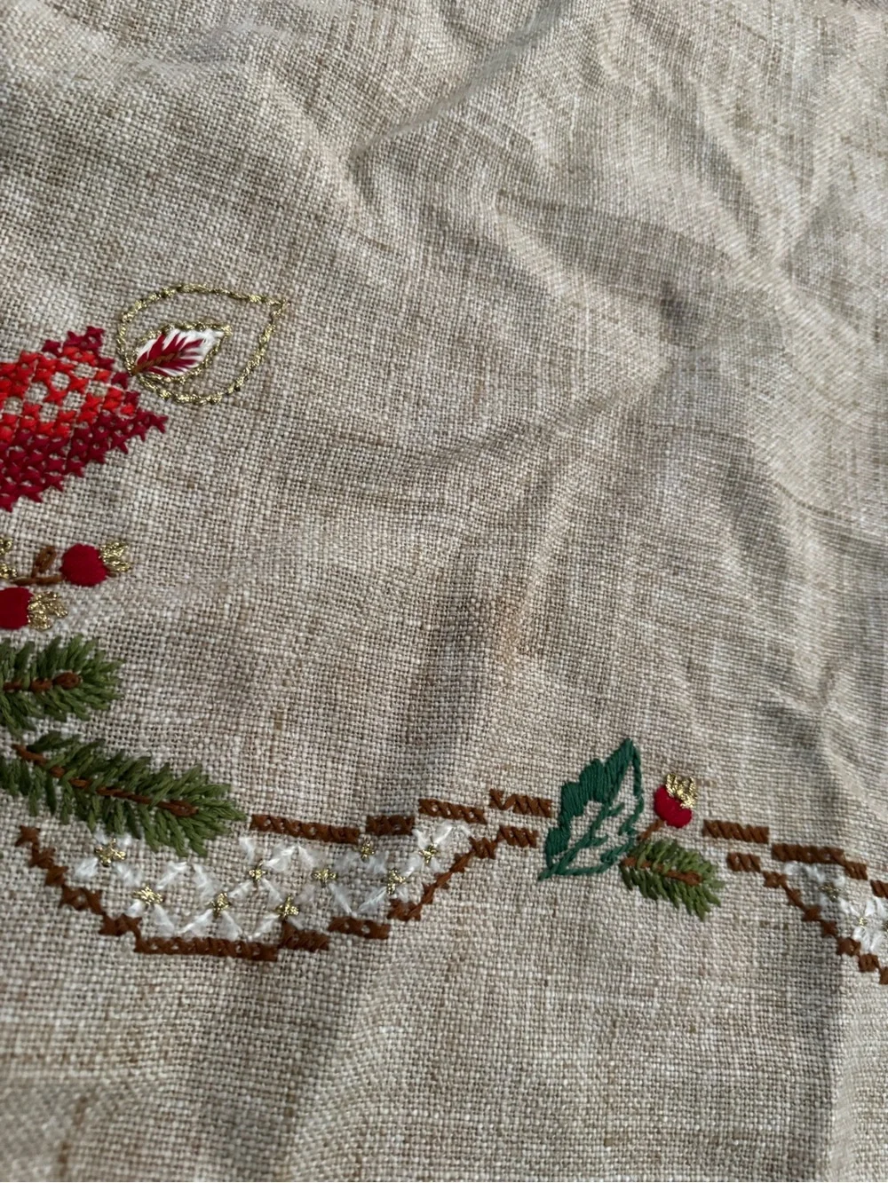 Vintage Christmas Tablecloth 33x33 Embroidered Candles Floral Lace Trim Holiday
